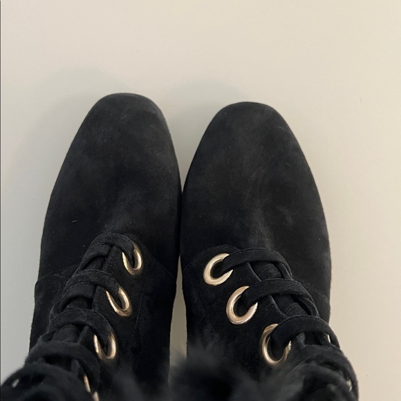 M. Gemi black suede boots with fur trim, size 7. Never worn, pristine condition. - Picture 4 of 7